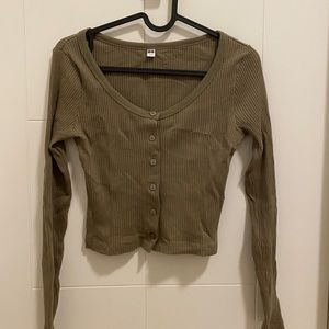 Uniqlo Long Sleeve Cropped Cardigan